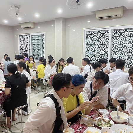 Nhu Hien Hotel フエ エクステリア 写真