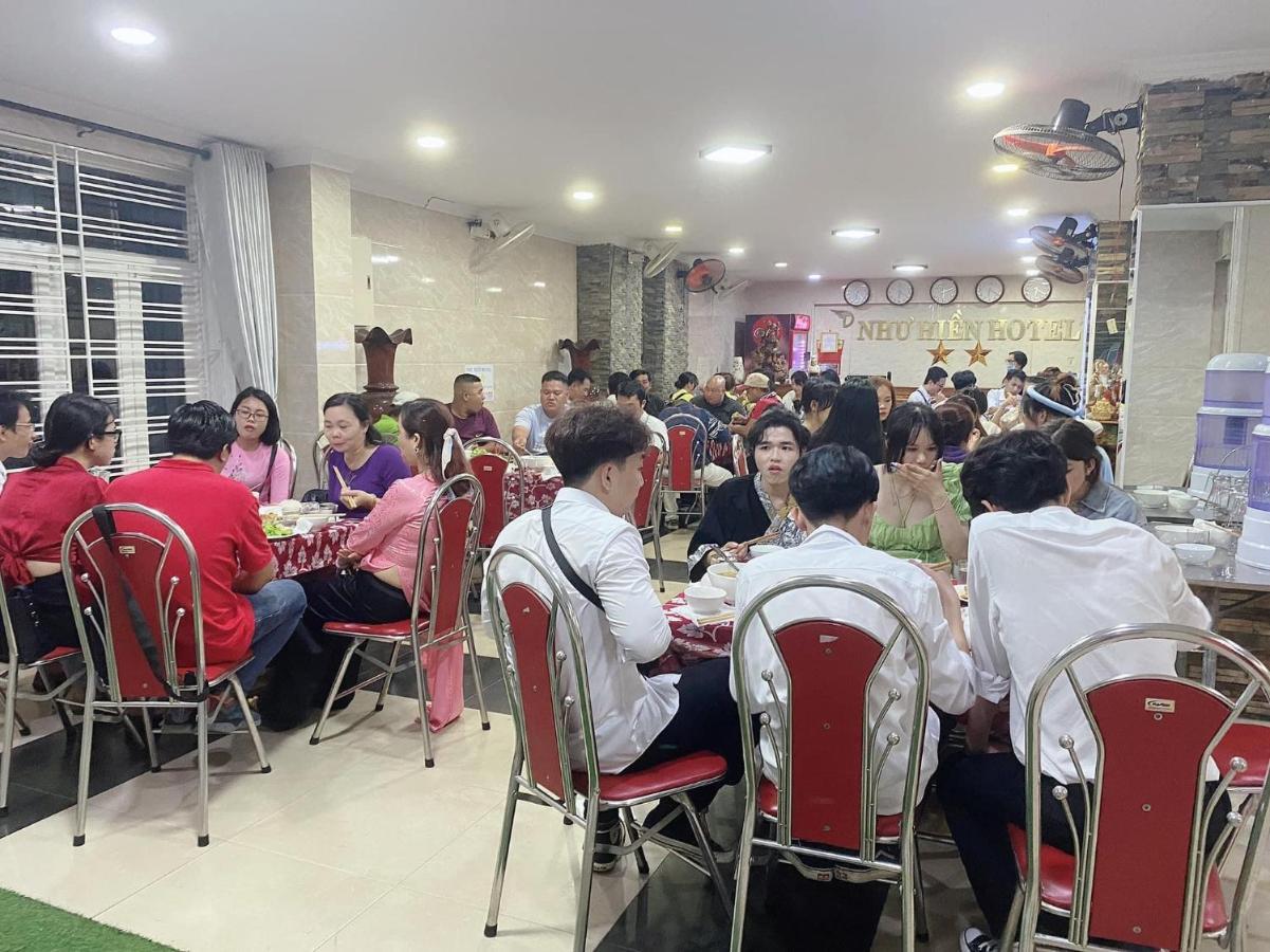 Nhu Hien Hotel フエ エクステリア 写真