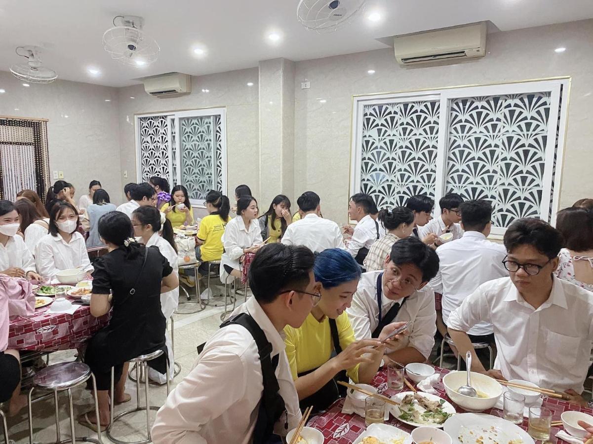 Nhu Hien Hotel フエ エクステリア 写真