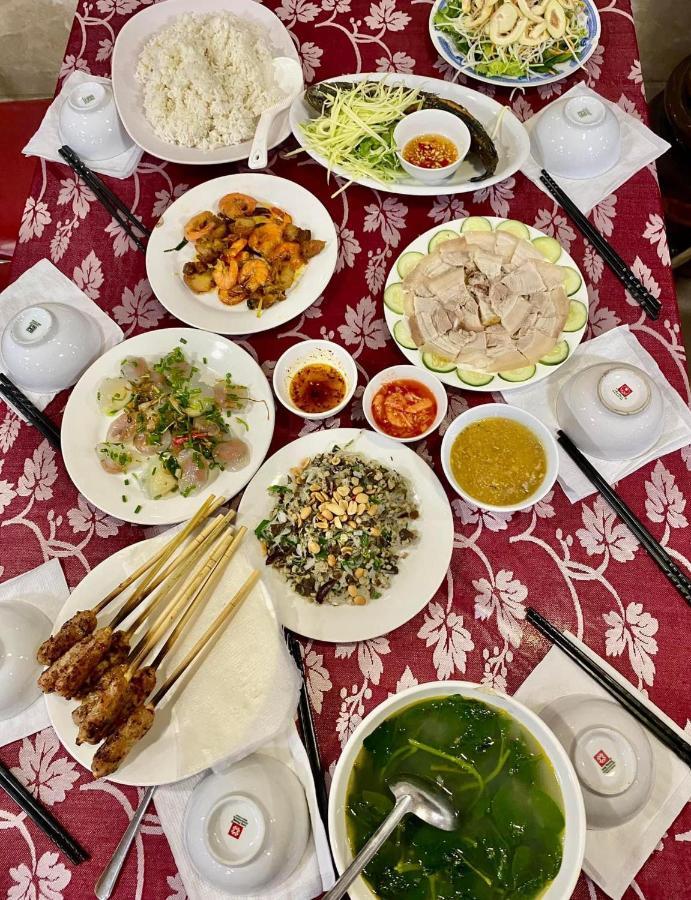 Nhu Hien Hotel フエ エクステリア 写真