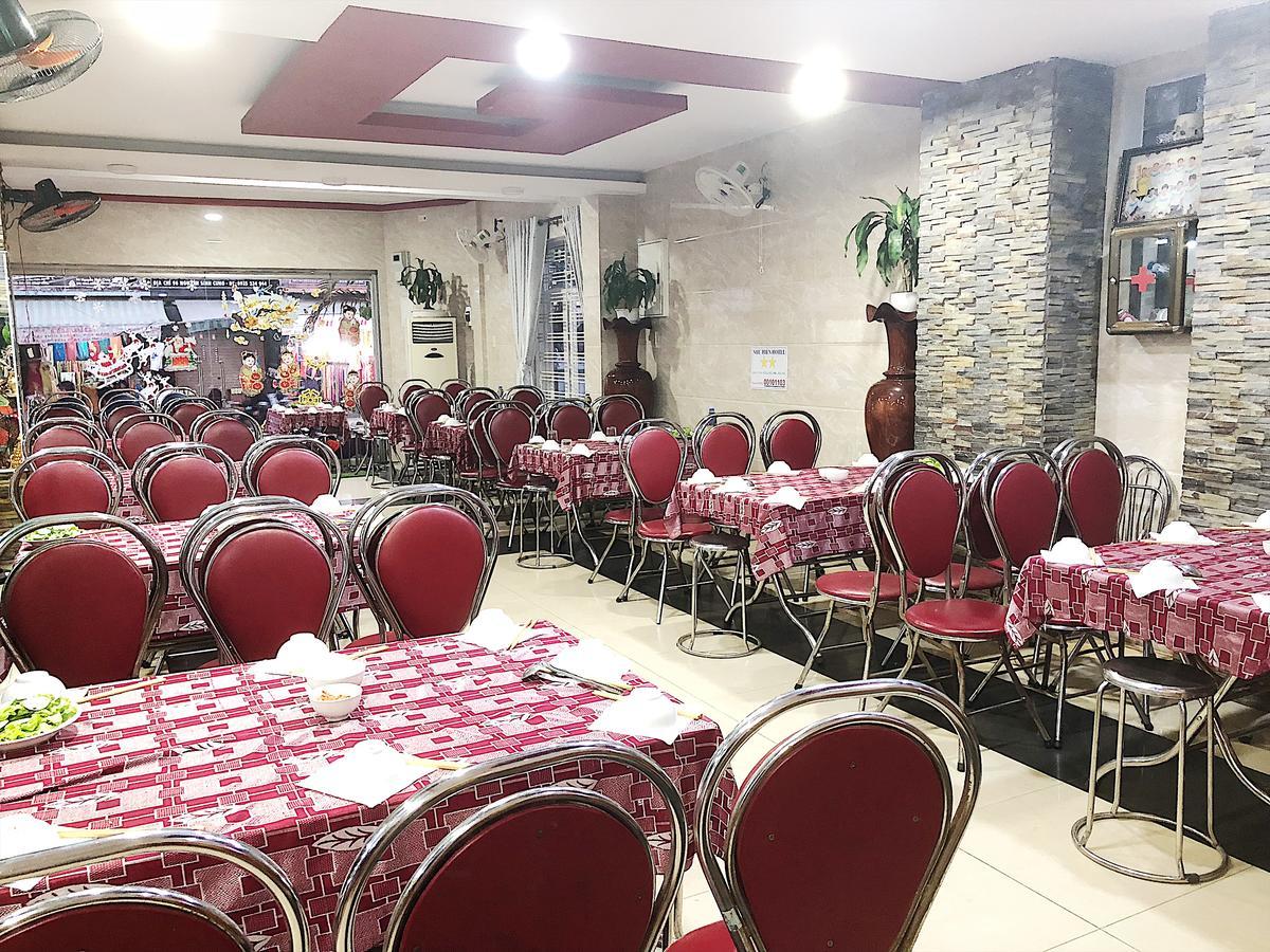Nhu Hien Hotel フエ エクステリア 写真